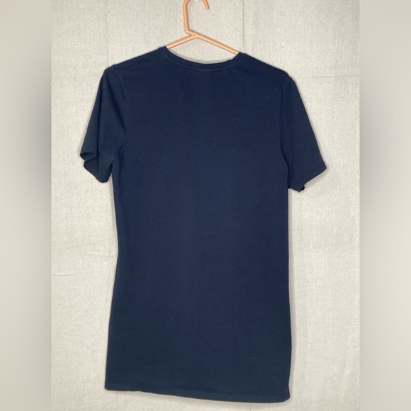 Gymshark Shirt - Picture 4 of 5